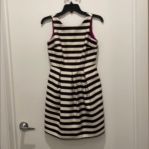 Cocktail dress - Picture 1 of 4